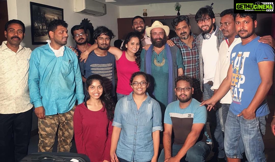 Ishika Singh Instagram - Patnagarh team in Hyderabad #patnagarh rhthemovie #patnagarhmovie @patnagarhmovie #actorslife🎬 #actorslife #actoratwork