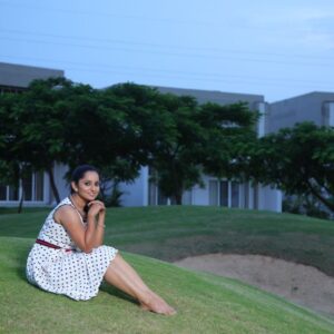Ishika Singh Instagram - Relaxing ... #actorslife #actoratwork #shootingmode #shootingtime #shootingrange