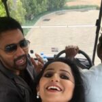 Ishika Singh Instagram - Masti on sets #shootingmode #photoshoot #shootingtime #telugufilmnagar #telugufilmindustry #photoshoot #boomerang @sameerkhan84