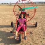 Ishika Singh Instagram - Nothing can excite than flying micro light early morning #earlymornin #flying #microlight #flying #parasailing #adventuretime #micolightflight #hobbist