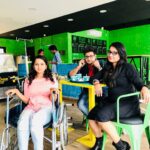 Ishika Singh Instagram - Crazy day out with this couple #friendship #selfiecraze #selfieobbsessed #friendship #lunchout