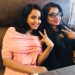 Ishika Singh Instagram - Crazy day out with this couple #friendship #selfiecraze #selfieobbsessed #friendship #lunchout