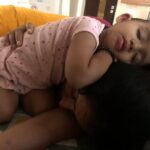 Ishika Singh Instagram - Who sleeps like this ???? None other than my pari #sleepingbeauty #sleepingbaby #motherdaughter #momanddaughter #pari #preicous #momentsofmine #meltingmoments