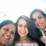 Ishika Singh Instagram - We know we are adorable.... Xoxoxo #crazyus #partytime #neighborhood #freindlyneighbourhood #awsomeness #awsomeworld