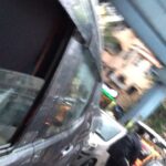 Jackie Shroff Instagram – Sad no service road in our island city no space👀