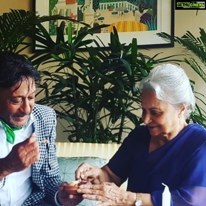 Jackie Shroff Instagram - Blessed to be with WAHEEDAJI on her birthday #03rdfeb