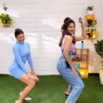 Jacqueline Fernandez Instagram – Kidding around 👯‍♀️

@filmy.mirchi 

#pintolashapeofyou #crazycrazy #reels #bts #fun #reelkarofeelkaro #reelitfeelit