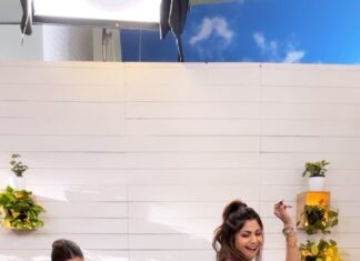 Jacqueline Fernandez Instagram - Kidding around 👯‍♀️ @filmy.mirchi #pintolashapeofyou #crazycrazy #reels #bts #fun #reelkarofeelkaro #reelitfeelit