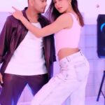 Jacqueline Fernandez Instagram – #mudmudke ft. @jacquelinef143 always a pleasure working with you ❤️🥰

Shot & Edited by @adityabhansali_ 🔥

@tonykakkar @desimusicfactory @nehakakkar

#dance #reels #awezdarbarchoreography Atrangz House