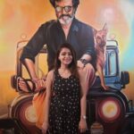 Janani Iyer Instagram – Colour coordinated with Thalaivar !😉