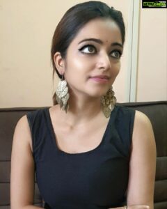 Janani Iyer Instagram - #quarantineandchill