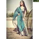 Janani Iyer Instagram - Happy thoughts and sunshine!🌞 Photography- @antonyfernandophotography Make up - @kritva_mua Wardrobe and earrings - @tamarachennai