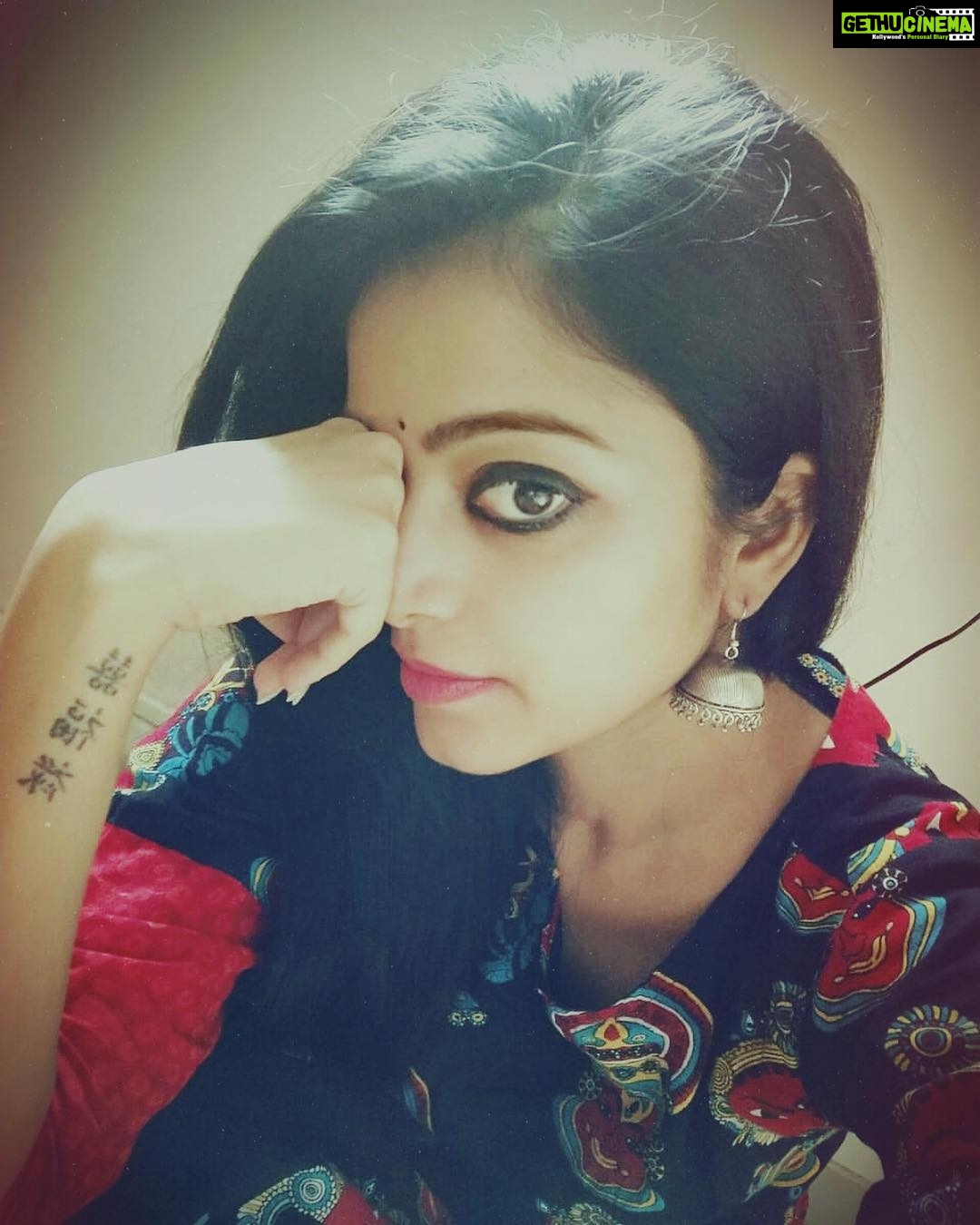 Janani Iyer Instagram - What we see mainly depends on what we look for! ❤️ #random