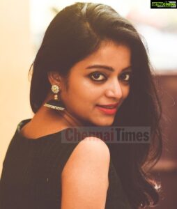 Janani Iyer Instagram - One of my fav pics from @chennaitimestoi photoshoot!🙌