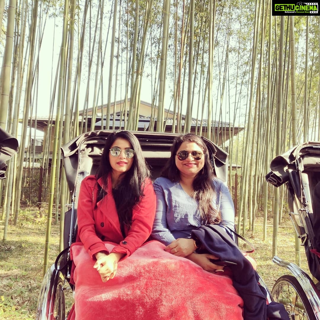 Janani Iyer Instagram - The trip that was! β€ #japan π―π΅ #Tokyo #Osaka #kyoto #traveldiaries2018 #fununlimited @amlymattel @divya.ganesh @ramyansk @aishwaryarajessh @shubasamzz @chandni4karofer @harishmurali24 Tokyo, Japan