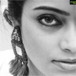 Janani Iyer Instagram - So, I close my eyes to old ends... And open my heart to new beginnings! #randommusings #monochromelove #favoritepicture