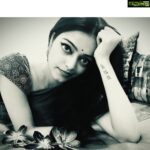 Janani Iyer Instagram - For the love of monochrome! #retrovibe #vintagefeel #shotoniphone #impromptushoot Pic credits - @divya.ganesh @littlemisscupcake_kritiyer ❤️
