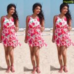 Janani Iyer Instagram - Summer and florals! #throwback #songshoot #beachvibes