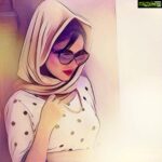 Janani Iyer Instagram - Making new cliches! #prisma #funwithfilters