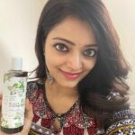 Janani Iyer Instagram - Pampered myself with the Black Charm oil from @secrethairoil and my hair feels great. My hairfall has reduced drastically and my hair feels healthier. I’m loving it since they are completely natural and handmade, so if you feel your hair lacks some natural care then go try them and thank me later!!! #secrethairoil