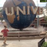 Janani Iyer Instagram - Some real craziness happened today!#Singapore #universalstudios Universal Studios Singapore