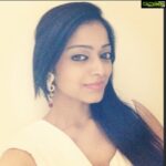 Janani Iyer Instagram – #selfie