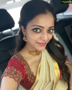 Janani Iyer Instagram - Photodump! #onam2021 @krithika_ramanioffl