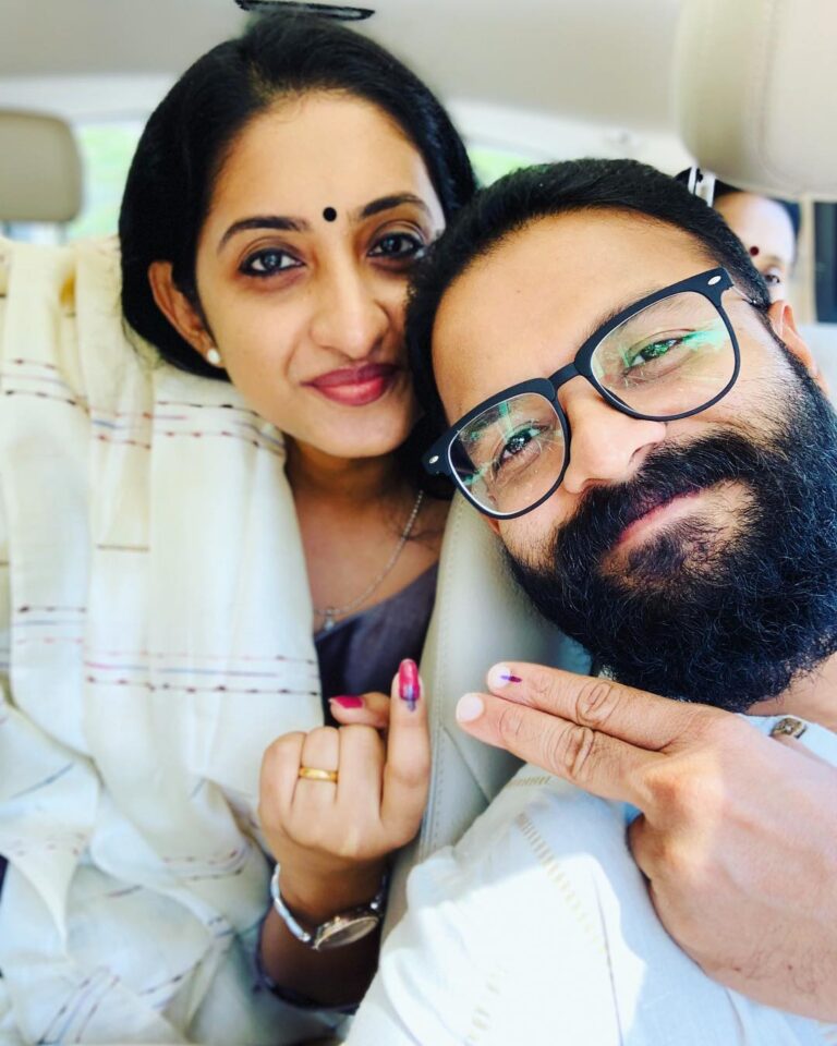 Jayasurya Instagram - Be 'V' igilant Use the 'O ' pportunity Be 'T 'rue Choose the ' E' ligible So please 'VOTE'