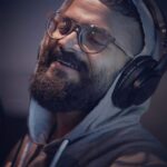 Jayasurya Instagram – ANGANE VEENDUM …. I  Sang a Peppy Song for ILAYARAJA Movie.
Directed by @madhavramadasan (Melvilasam ,Apothecary)  Guinness pakru Plays the Hero of the Movie
 Music Director @ratheesh_vega
I Hope you will all like the film N  my song too….🤗🤗🤗