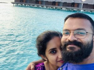 Jayasurya Instagram - രണ്ട് എന്ന ഒന്ന്.... നമ്മുടെ കല്ല്യാണത്തിനും മുൻപ്, നമ്മുടെ പ്രണയത്തിനും മുൻപ് നീ എന്നോട് പറഞ്ഞ ഡയലോഗുണ്ട്. 
