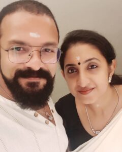 Jayasurya Instagram - Selfie with wify......🤗🤗🤗