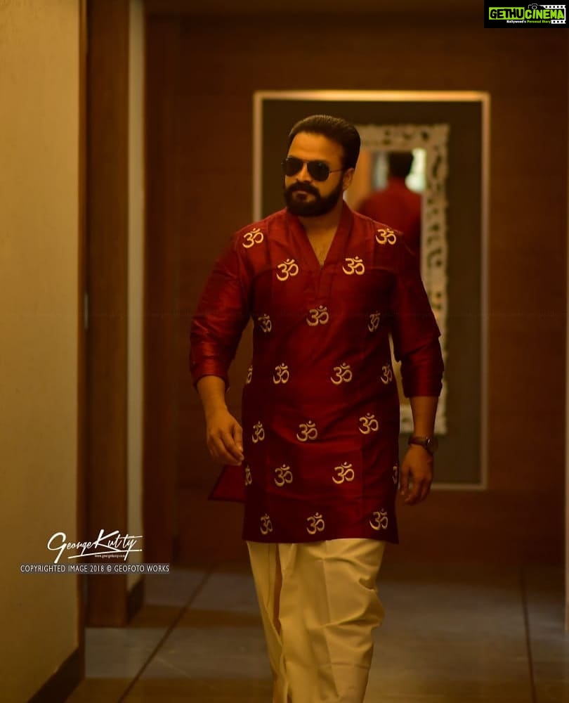 Jayasurya Instagram costume