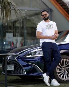 Jayasurya Instagram - Gratitude and attitude are not challenges ; they are choices 

 DOP 📸 @jith_in_sunny_