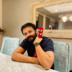 Jayasurya Instagram - Moments...... ☮️☮️☮️
