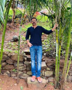 Jayasurya Instagram - Morning vibes….
@johnluthermovie 
@wintervalegreenstay 
📸 @chef_robins
💪🏻🏋️‍♀️ @bheegaran 
🥗🥪 @nasreenmundekat