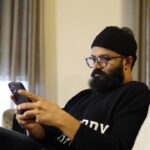Jayasurya Instagram - വെറുതെ ഇരിക്കുന്നതിന്റെ ഓരോ ഓരോ തിരക്കുകളേ .......😉