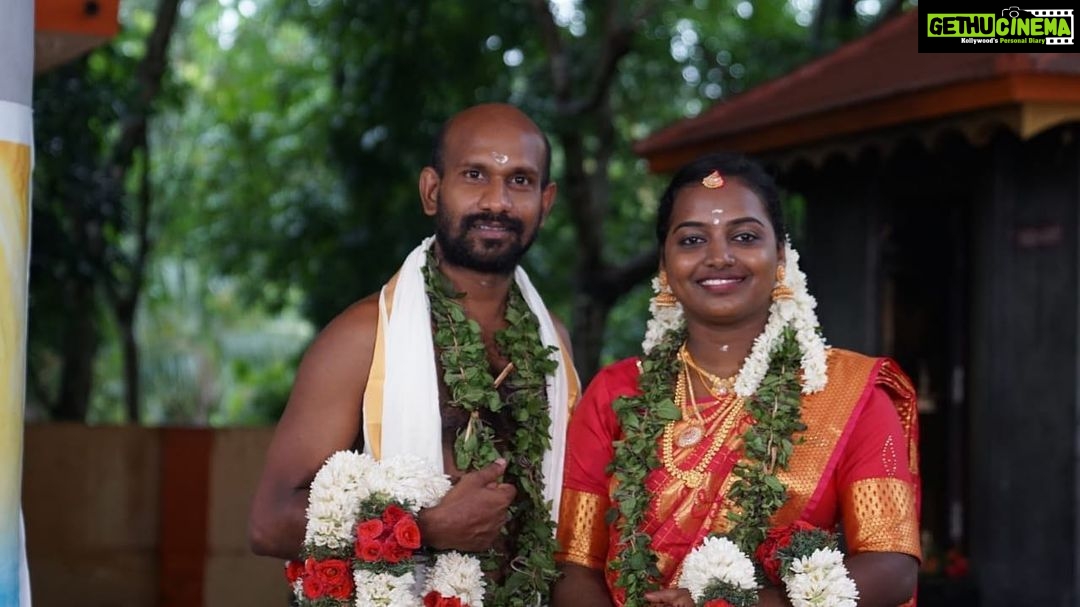 Jayasurya Instagram - "എന്റെ ജിംബ്രൂട്ടന് എല്ലാവിധ വിവാഹ മംഗളാശംസകളും നേരുന്നു "