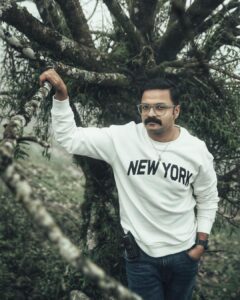 Jayasurya Instagram - Misty moments….
📸 @navin_murali 
@johnluthermovie