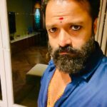 Jayasurya Instagram - make up ചെയ്യിക്കാനായി ഒരിക്കലും മക്കളുടെ മുന്നിൽ ഇരുന്ന് കൊടുക്കരുത് ..നമ്മളെ നശിപ്പിച്ചു കളയും 😭😭😭😭❤️❤️❤️