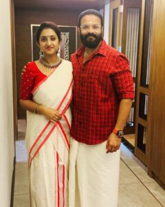 Jayasurya Instagram - Happy onam 🤗🤗🤗