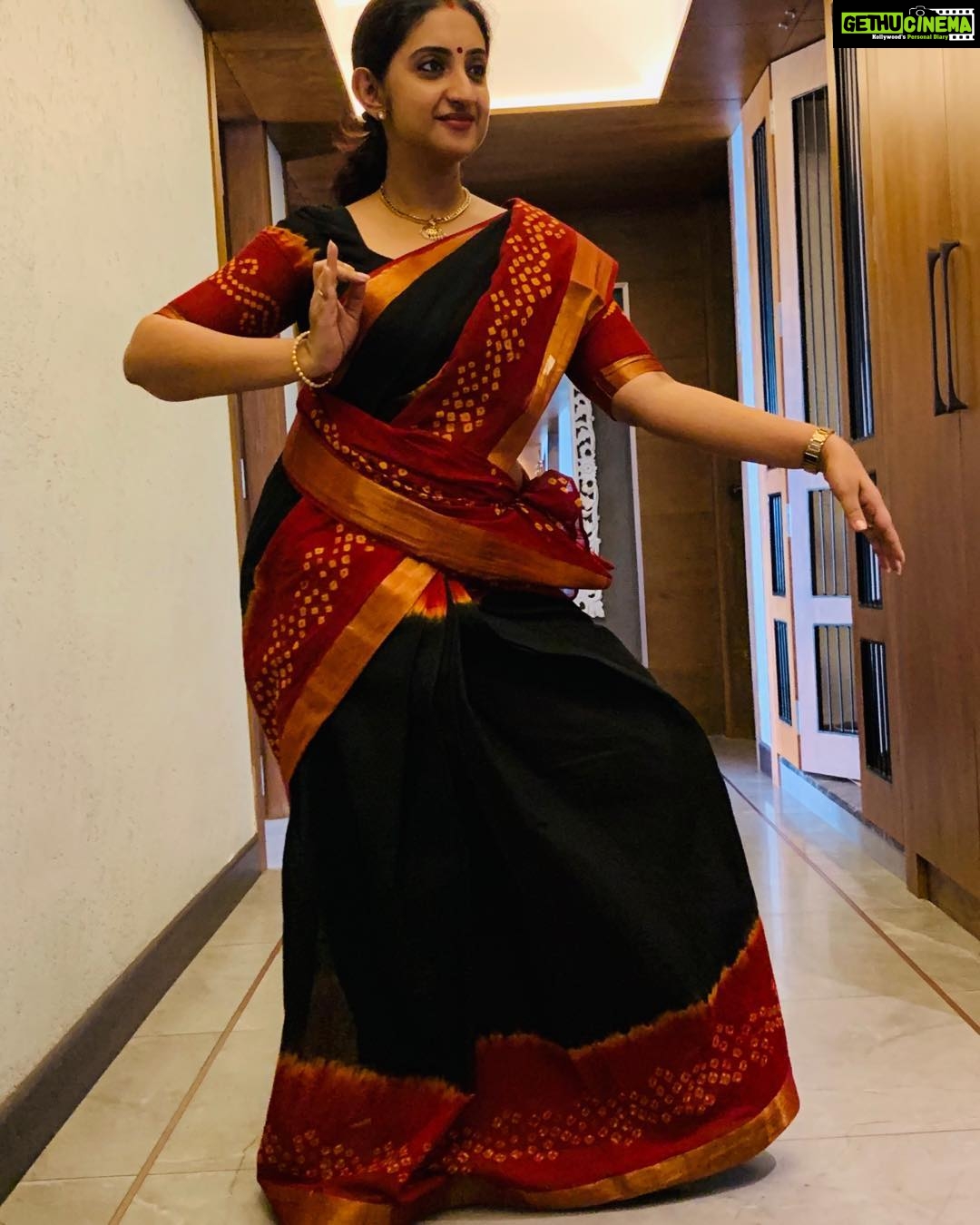 Jayasurya Instagram Kalamandalam Saritha Jayasurya.... PC ; ketiyon