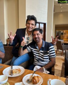Jiiva Instagram - Happy birthday Shrikanth sir lots of love to you 
Thanks for all the positive energy! Love you sir