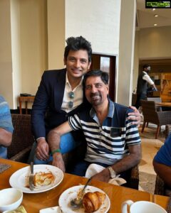Jiiva Instagram - Happy birthday Shrikanth sir lots of love to you 
Thanks for all the positive energy! Love you sir