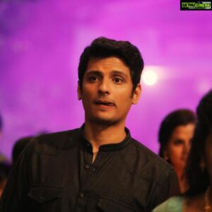 Jiiva Instagram - Definitely not soul searching! 😂😜

Pic courtesy: @stillsanbhu
