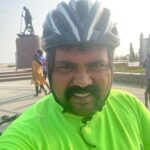 Kaali Venkat Instagram - #sunday #cycling #selfie #beach #marina #ride 35km