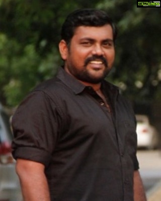 Kaali Venkat Instagram - அனைவருக்கும் இனிய #தமிழ்புத்தாண்டு நல்வாழ்த்துகள் 💐