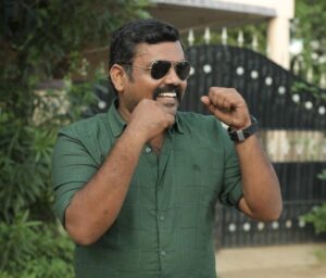 Kaali Venkat Instagram - #SarapattaParambarai #ShootingtimePic #Koni #Boxing  🥊😍