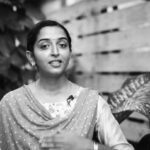 Kamal Haasan Instagram - அன்னையர் பூமியை அழியாது காக்க கேள்விகளால் வேள்வி செய்யும் வீரத்திருமகள்கள் வெல்க. @maiamofficial @chennai_tamizhachi