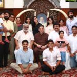 Kamal Haasan Instagram - அன்னை இல்லத்தில் அறுசுவை விருந்து. வழக்கம் போல் நிறைய அன்பும் பரிமாறப்பட்டது. தம்பி பிரபு வாசித்து அளித்த பாராட்டு மடலின் வாசகங்கள் என்னை கண் கலங்க வைத்தது. மனது புன்னகைத்தது.