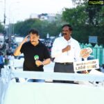Kamal Haasan Instagram - The love you shower upon me at each spot is over whelming, I see mothers with kids in their hands and hopes in their eyes. I will repay this unconditional love with good governance and a better tomorrow for our future generations. Echos of 'our symbol battery torch' resonates everywhere I go. Together with your support we will drive away the darkness in Thamizh Nadu. #BatteryTorch #MakkalNeedhiMaiam #BetterTNWithMNM #MNM